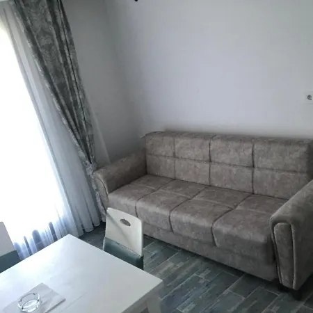 Oezbek Apartmán Ürkmez